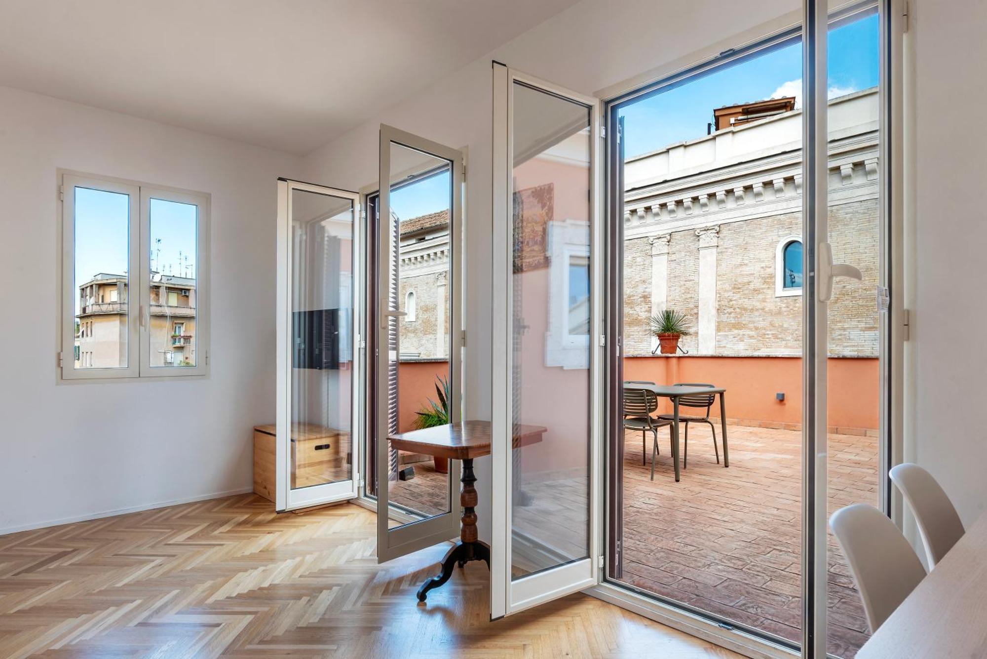 Apartment With Terrace In Via Del Pellegrino - FromhometoŘím Exteriér fotografie